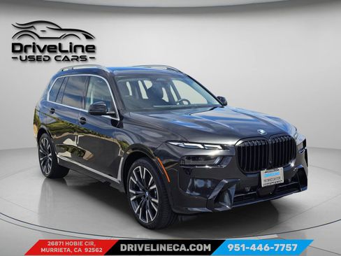 Used 2025 BMW X7 xDrive40i w/ Premium Package AWD/4WD image 11