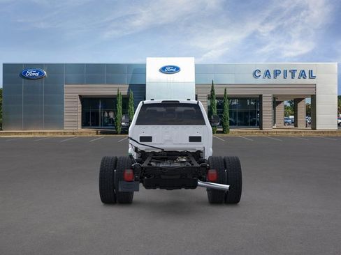 New 2025 Ford F550 4x4 Regular Cab Super Duty image 5