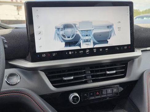 Used 2025 Ford Explorer ST-Line w/ Premium Package image 9