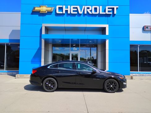 Used 2025 Chevrolet Malibu LT FWD image 13