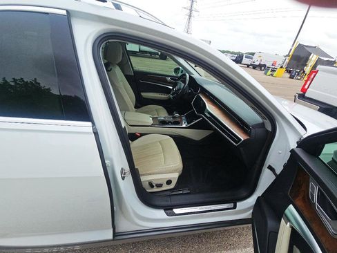 Used 2022 Audi A6 3.0T allroad Premium Plus w/ Executive Package image 6