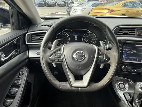 Used 2016 Nissan Maxima SR image 12