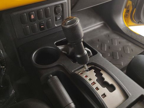 Used 2007 Toyota FJ Cruiser 4WD image 5