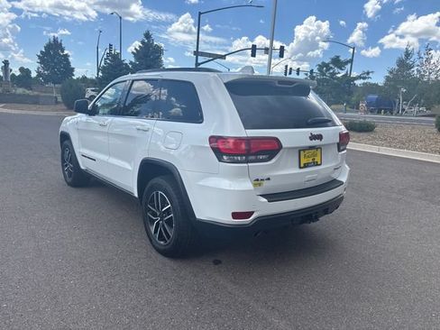 Used 2020 Jeep Grand Cherokee Trailhawk w/ Trailhawk Luxury Group AWD/4WD image 5