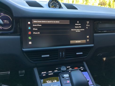 Used 2023 Porsche Cayenne Turbo GT image 25