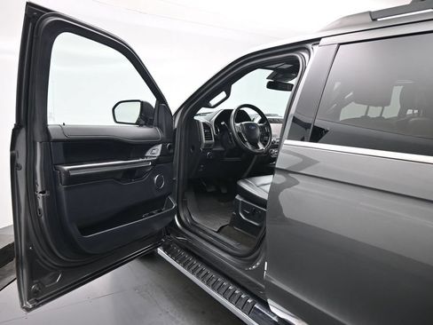 Certified 2020 Ford Expedition Max XLT w/ Equipment Group 202A AWD/4WD image 9