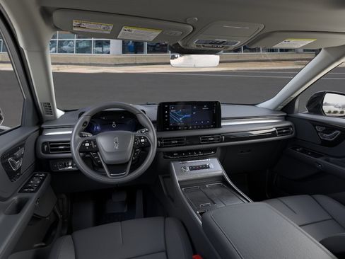 New 2026 Lincoln Aviator AWD image 9