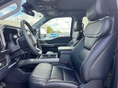 New 2026 Ford F350 Lariat w/ Tremor Off-Road Package