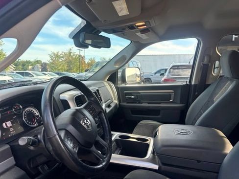 Used 2016 RAM 1500 Big Horn AWD/4WD image 9
