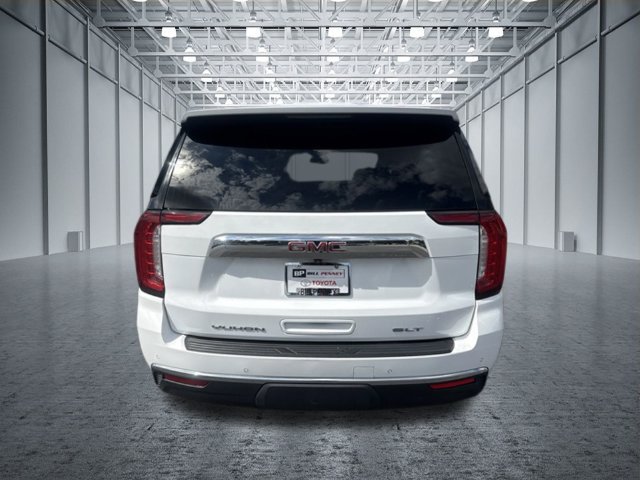 Used 2023 GMC Yukon SLT AWD/4WD image 4