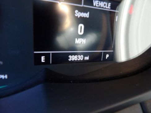Used 2021 Chevrolet Trax LT w/ Driver Confidence Package FWD image 18
