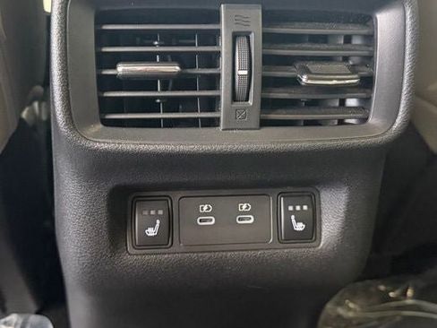 Used 2025 Nissan Murano Platinum w/ Cargo Package AWD/4WD image 19
