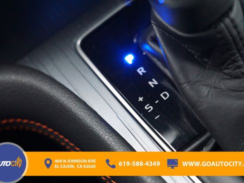 Used 2021 Toyota Sienna XSE FWD image 28