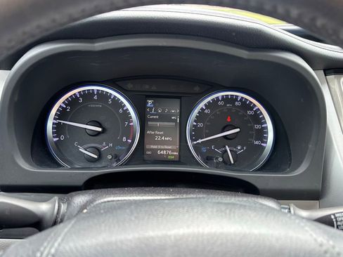 Used 2019 Toyota Highlander Limited Platinum AWD/4WD image 15