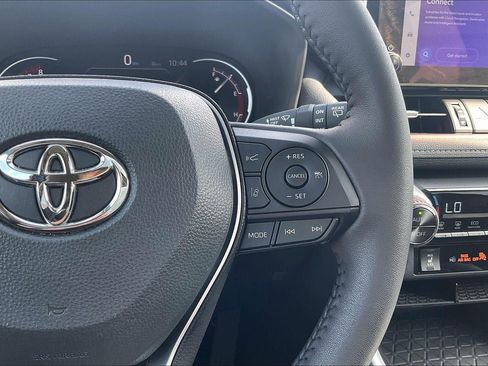 Used 2025 Toyota RAV4 XLE Premium w/ Weather Package image 20