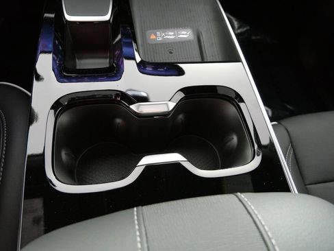 New 2026 Buick Enclave Preferred w/ Power Package AWD/4WD image 18