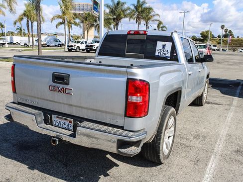 Used 2017 GMC Sierra 1500 SLE w/ SLE Value Package image 11