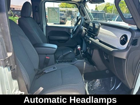 Used 2024 Jeep Wrangler Sport AWD/4WD image 25