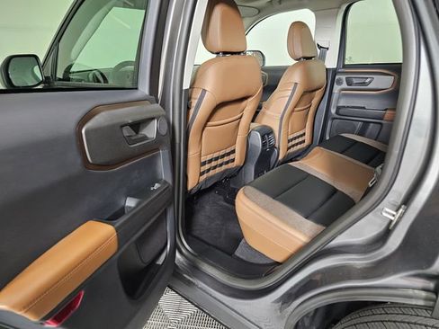 New 2026 Ford Bronco Sport Outer Banks w/ Outer Banks Tech Package+ AWD/4WD image 18