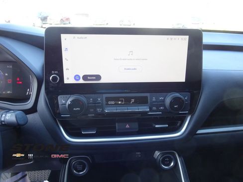 Used 2024 Toyota Grand Highlander FWD image 27