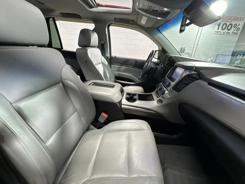 Used 2020 Chevrolet Tahoe LT w/ Luxury Package AWD/4WD image 33
