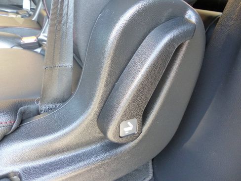 Used 2025 Honda Odyssey Sport-L image 46