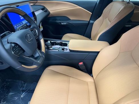 New 2026 Lexus RX 450h AWD image 15