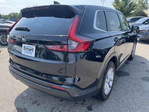 Used 2025 Honda CR-V EX-L image 8