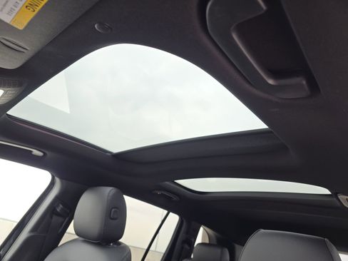 Used 2021 Mercedes-Benz GLB 250 image 20