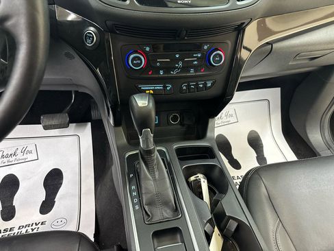 Used 2017 Ford Escape Titanium w/ Equipment Group 301A FWD image 33