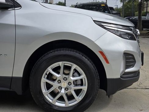 Used 2022 Chevrolet Equinox LT AWD/4WD image 10