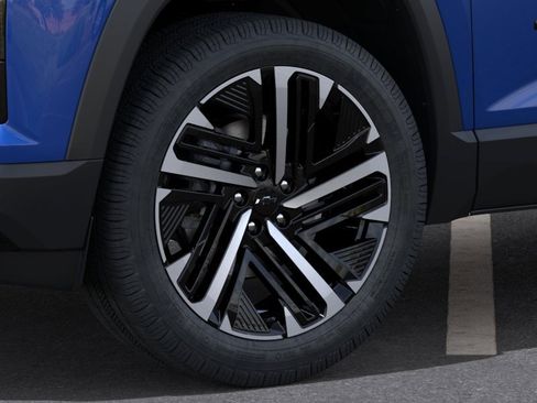 New 2026 Chevrolet Equinox RS w/ Convenience Package III AWD/4WD image 9