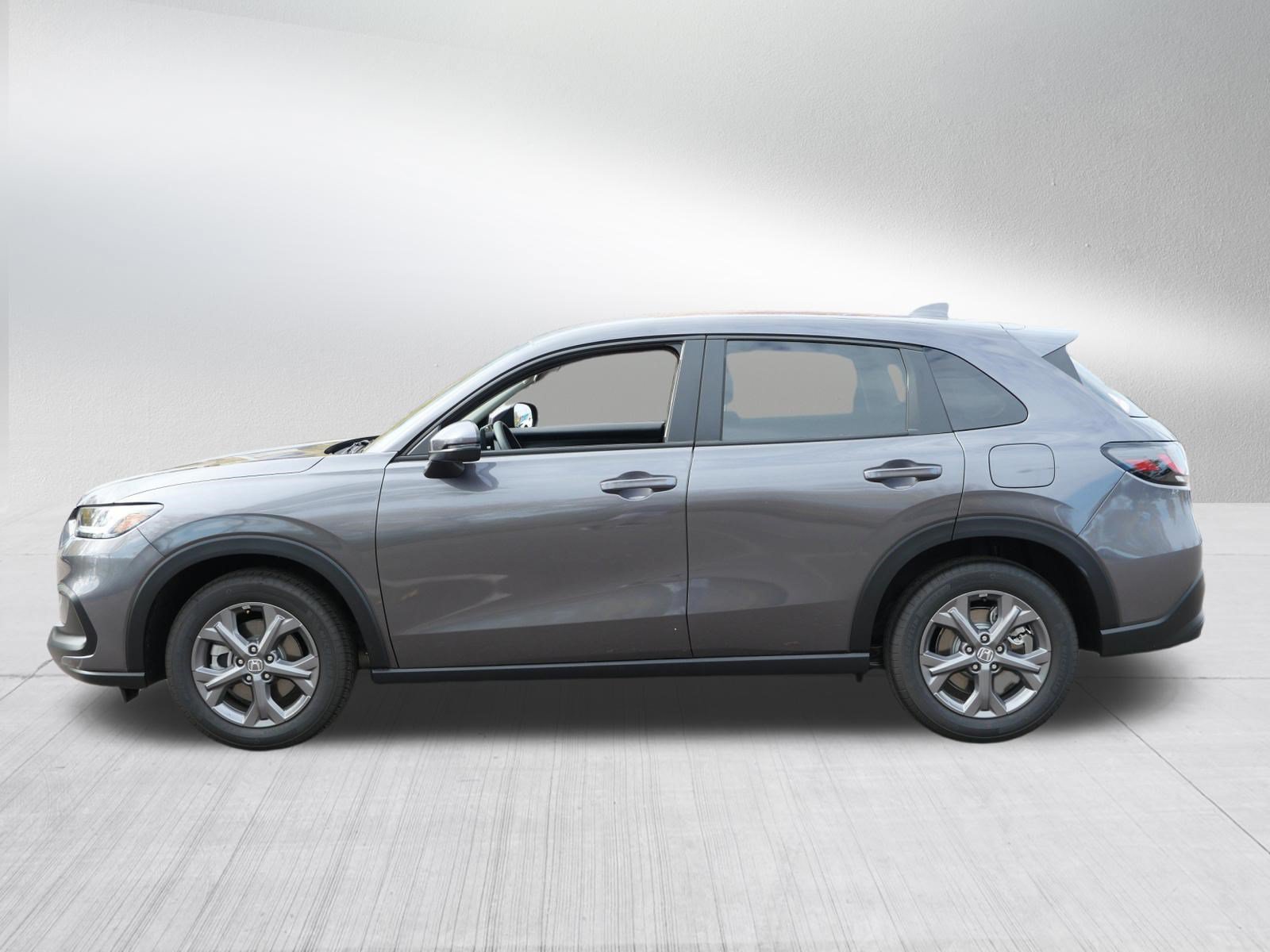 Used 2027 Honda HR-V LX image 4