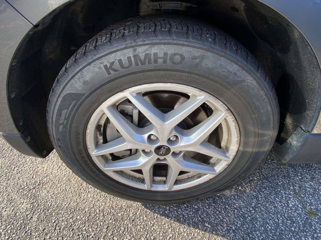 Used 2024 Ford Edge SEL AWD/4WD image 4