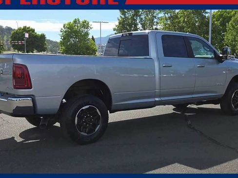 New 2026 RAM 3500 Laramie AWD/4WD image 8