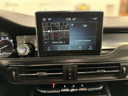 Used 2021 Lincoln Corsair AWD w/ Premium Package image 22