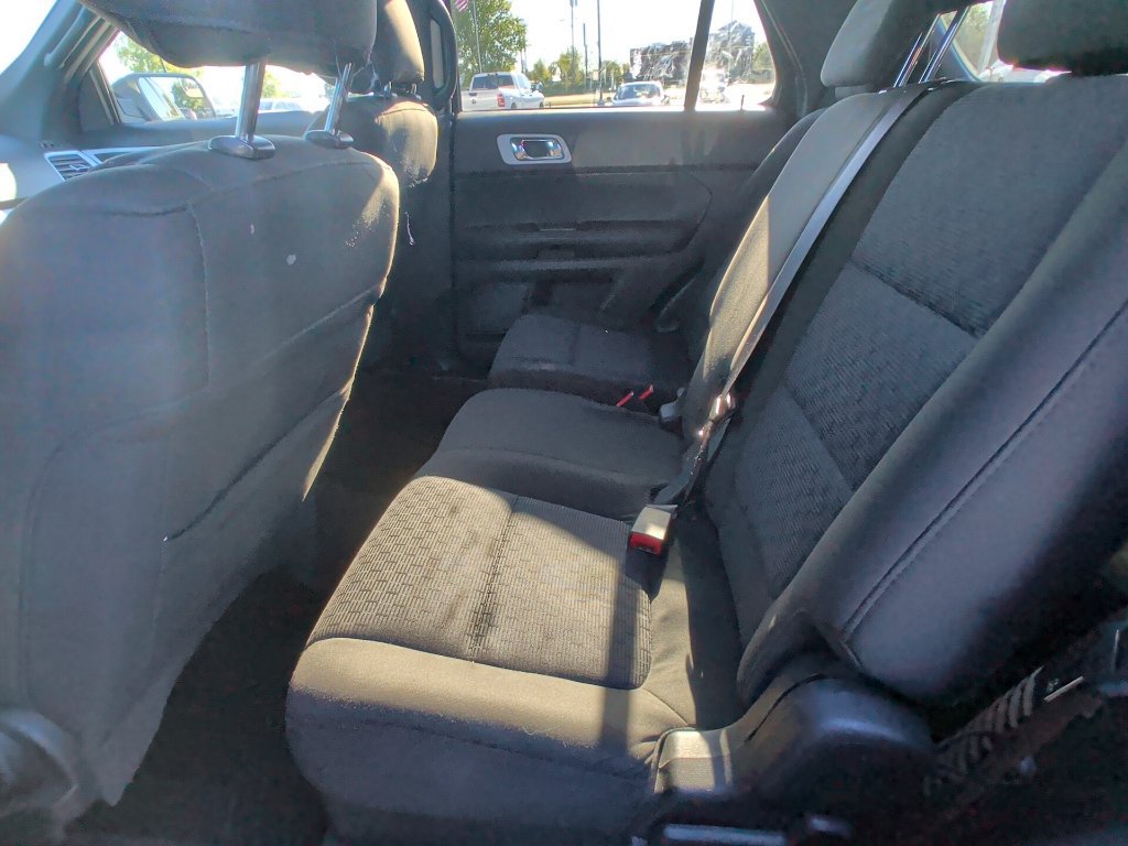 Used 2014 Ford Explorer XLT FWD image 7