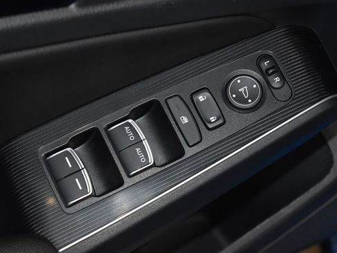 Used 2023 Honda Civic Sport Touring image 5