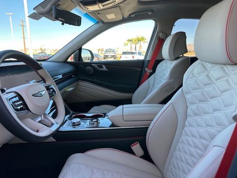 New 2025 Genesis GV80 3.5T e-SC AWD/4WD image 16