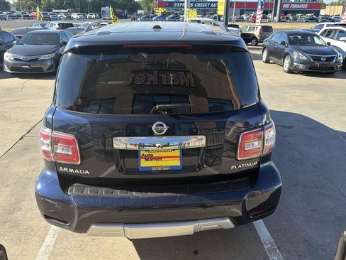 Used 2018 Nissan Armada Platinum RWD image 4