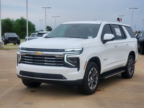 New 2026 Chevrolet Tahoe LT w/ Comfort Package AWD/4WD image 2