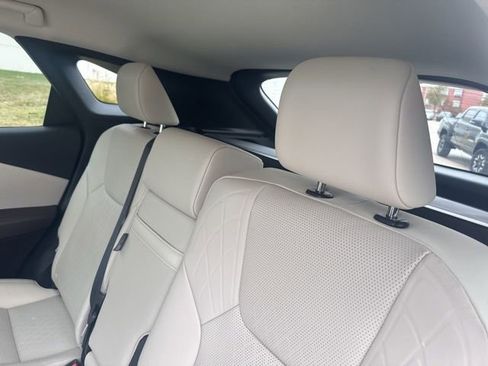 Used 2024 Lexus RX 350h image 8