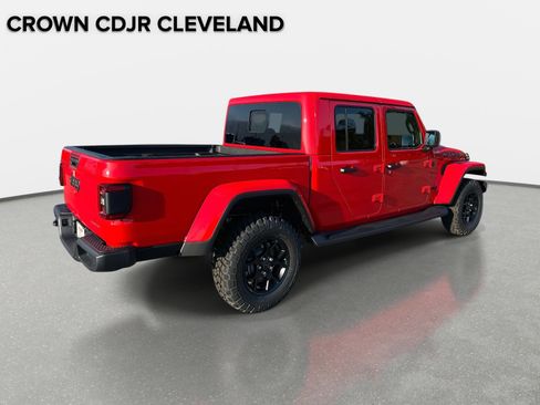 New 2025 Jeep Gladiator Sport image 4