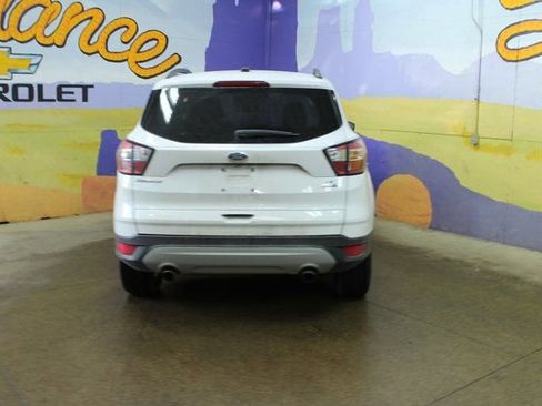 Used 2018 Ford Escape SE image 6