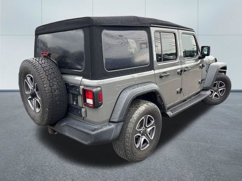 Used 2021 Jeep Wrangler Unlimited Sport AWD/4WD image 4