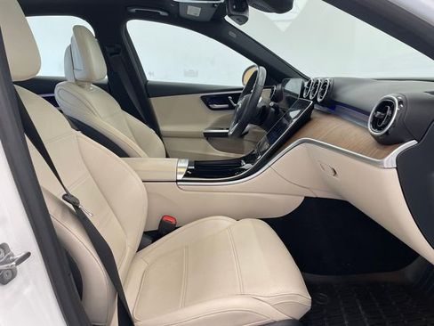Used 2024 Mercedes-Benz C 300 Sedan image 16