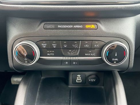 Used 2025 Ford Escape ST-Line FWD image 15