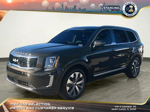 Used 2022 Kia Telluride S image 1