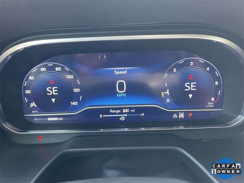 Used 2023 Chevrolet Suburban Premier image 23