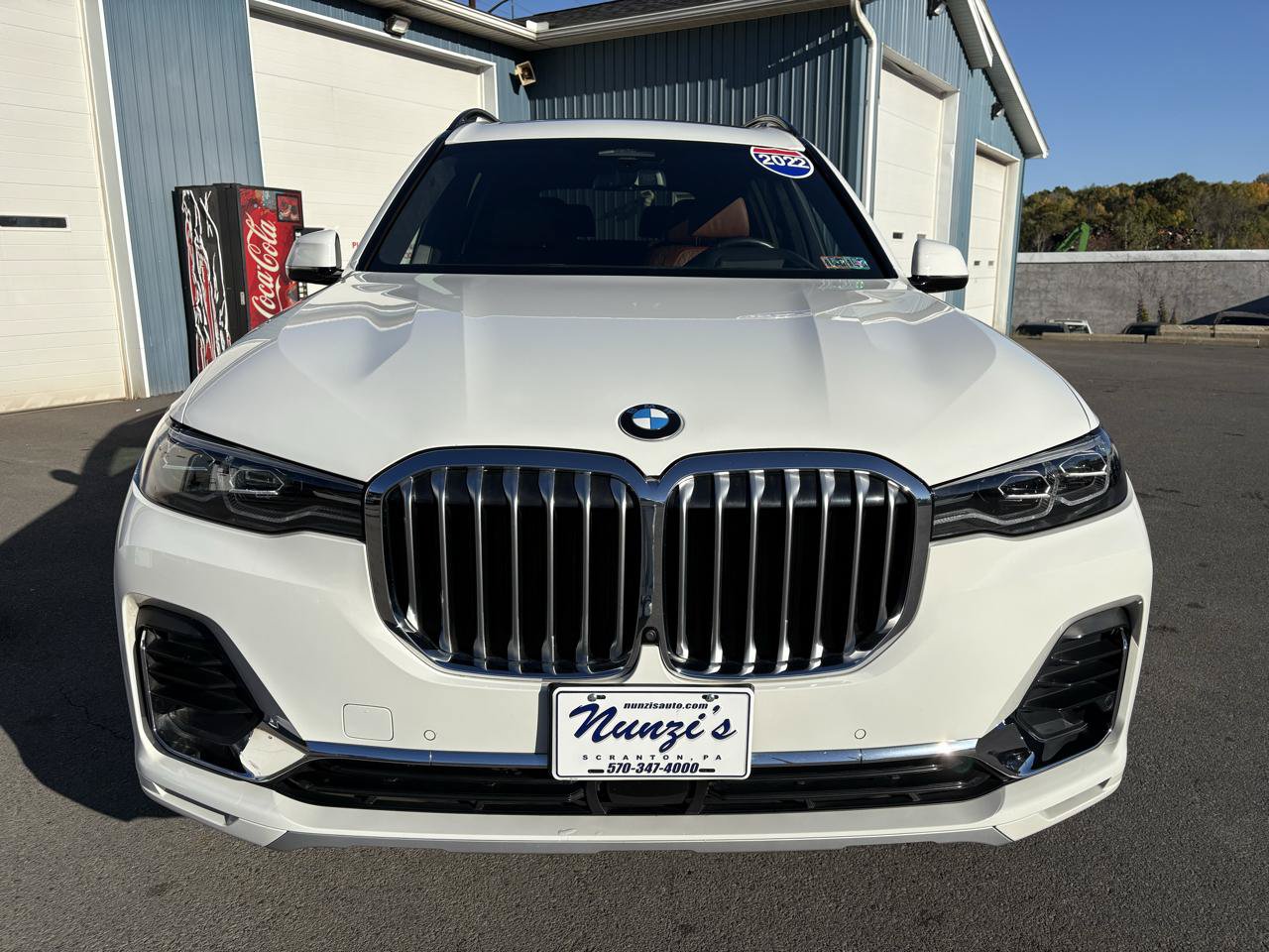 Used 2022 BMW X7 xDrive40i w/ Executive Package AWD/4WD image 8